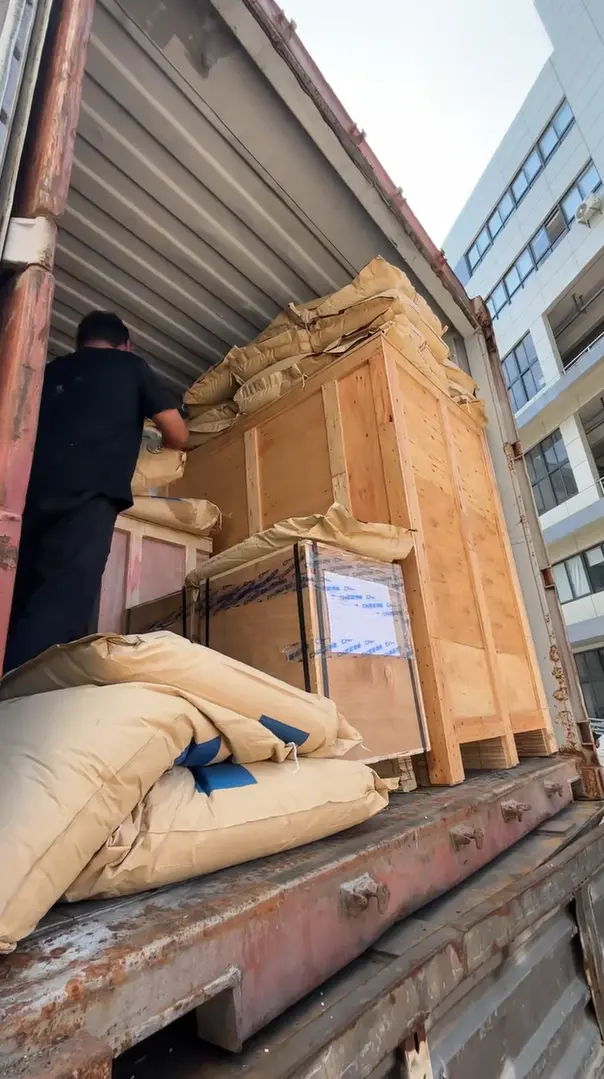 Over Under Voltage Protection Switch Vap 4p